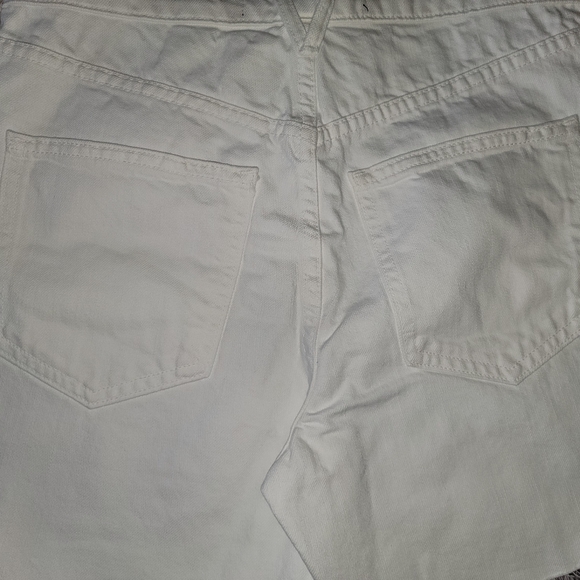 Veronica Beard Shiloh Mid Length Cut Off Button Fly Shorts - Picture 12 of 16